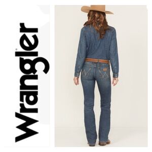 Wrangler Women's Mae Premium Patch Boot Cut Mid Rise Jeans 1009MWZMS Size 9 x 32